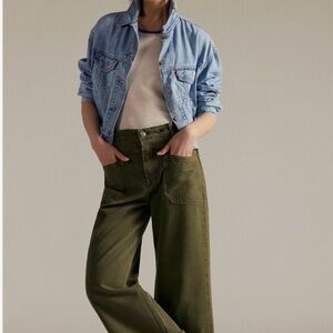 We the Free Palmer Wide Leg Olive Green Women's jeans Size 31